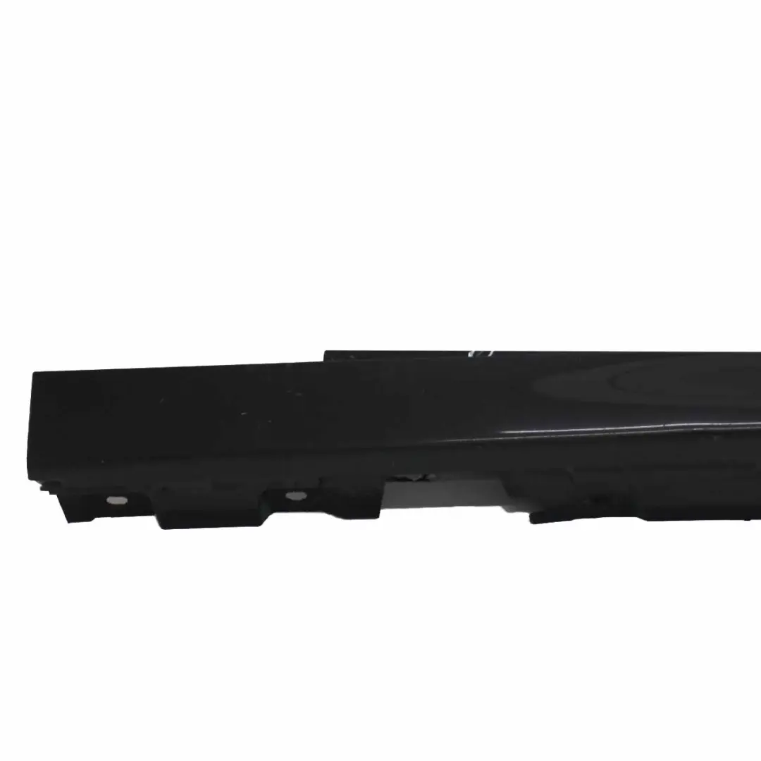 BMW F10 Bas de caisse latéral gauche Panneau de recouvrement Noir Saphir - 475 - SKU 2209827-BS1 - Numéro de pièce 2209827