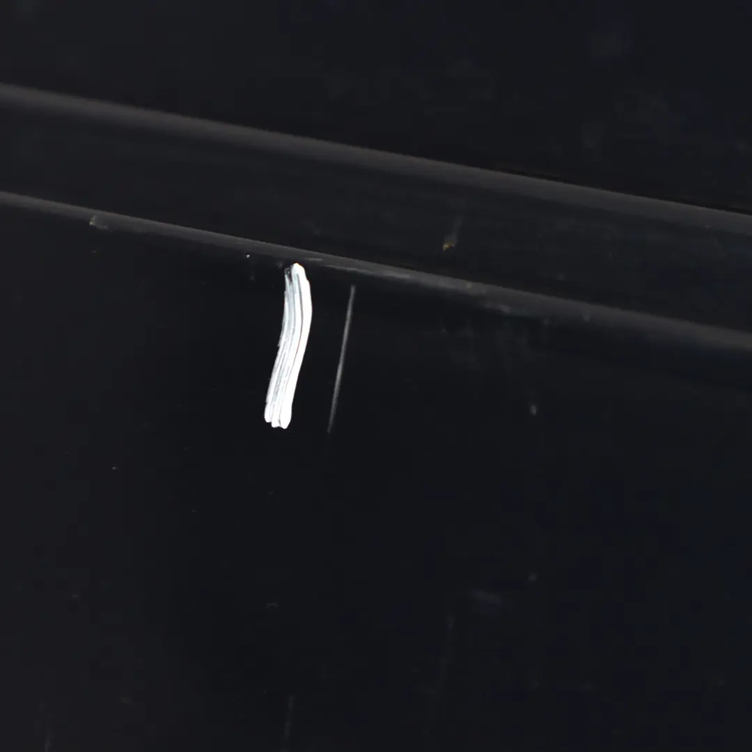 Gonna laterale BMW F10 F11 Pannello copertura soglia porta sinistra Imperialblau per con numero di parte 2209827 Gonna laterale BMW F10 F11 Pannello copertura soglia porta sinistra Imperialblau - SKU 2209827-IBB2 - Numero di parte 2209827