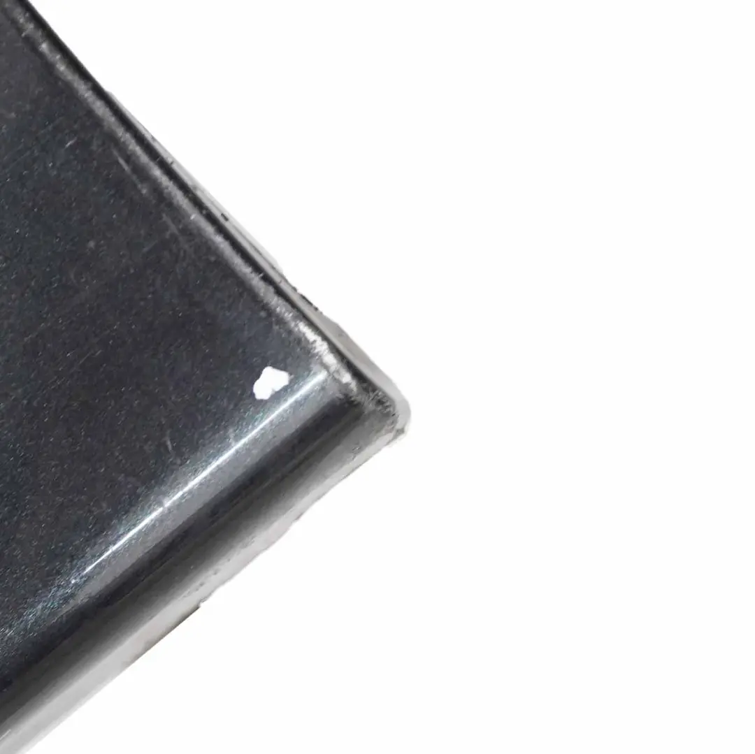 BMW F10 F11 Bas de Porte Seuil Facade Gauche Sophistograu Metallic - A90 - SKU 2209827-SOP - Numéro de pièce 2209827