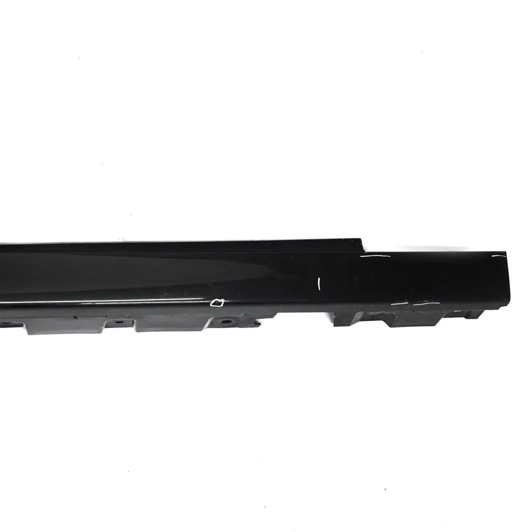 BMW F10 F11 latérale Panneau de recouvrement du seuil droit Black Sapphire - 475 - SKU 2209828-BS1 - Numéro de pièce 2209828