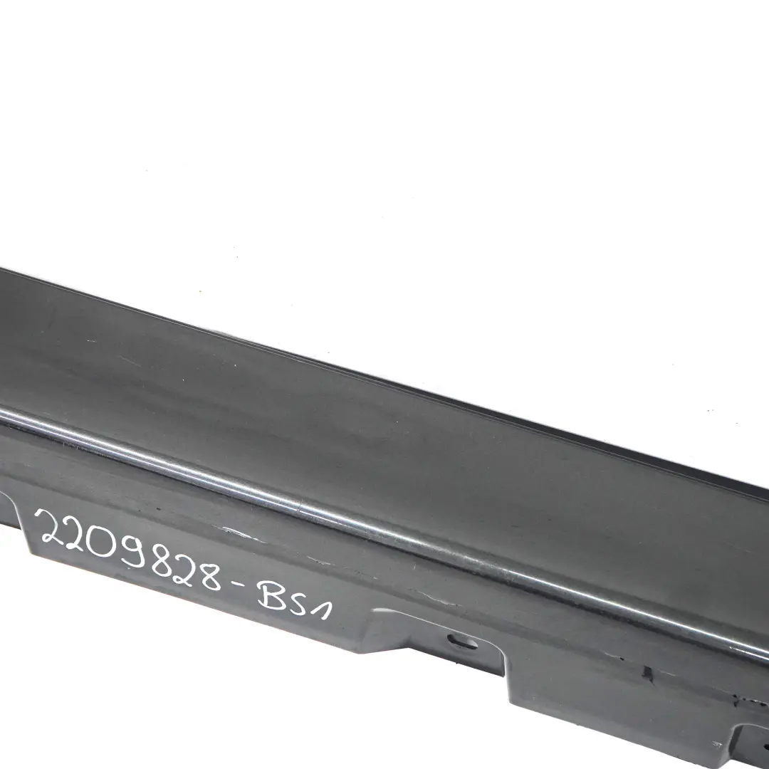 BMW F10 F11 latérale Panneau de recouvrement du seuil droit Black Sapphire - 475 - SKU 2209828-BS1 - Numéro de pièce 2209828