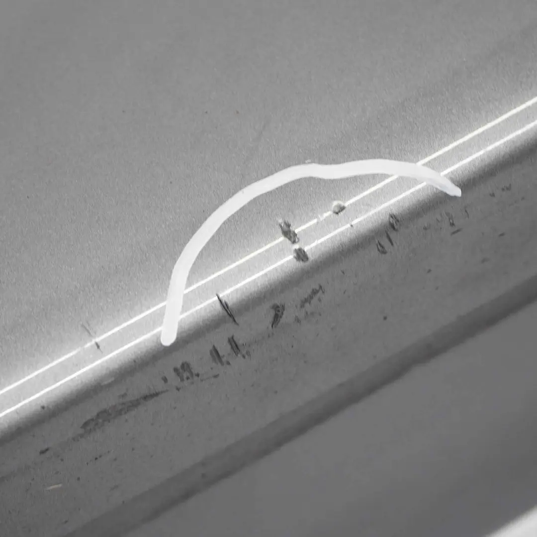 BMW F10 F11 Gonna Laterale Pannello di Copertura Destra O/S Grigio - A52 - SKU 2209828-SCG2 - Numero di parte 2209828