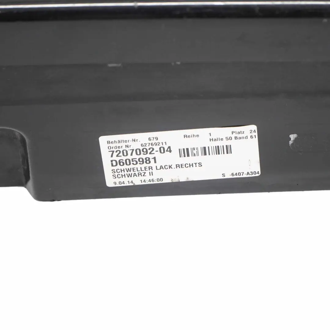 Schwellerleiste Schweller Blende Rechts Schwarz 2 - 668 für BMW F10 F11 mit Teilenummer 2209828 BMW F10 F11 Schwellerleiste Schweller Blende Rechts Schwarz 2 - 668 - SKU 2209828-SCH1 - Teilenummer 2209828