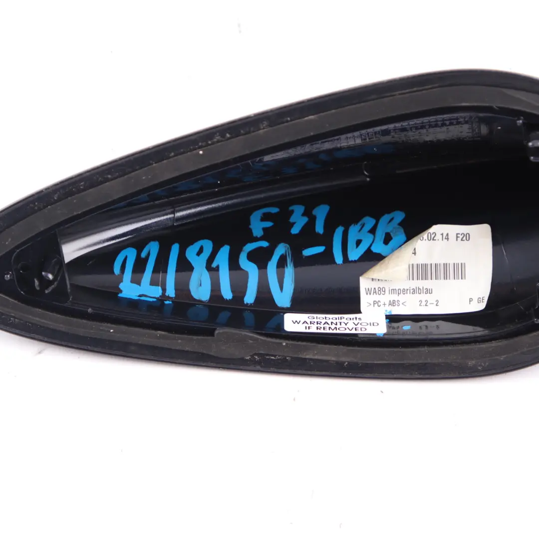 Obudowa Osłona Anteny Dachowej Imperial Blau Blue 9253073 do BMW F20 F21 F31 o numerze 2218150 BMW F20 F21 F31 Obudowa Osłona Anteny Dachowej Imperial Blau Blue 9253073 - SKU 2218150-IBB - Numer Części 2218150