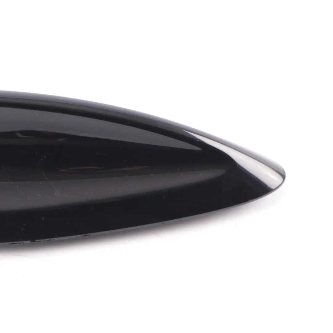 BMW F20 F21 F31 F34 Alloggiamento antenna vuoto Schwarz 2 Nero - 668 - SKU 2218150-SCH2 - Numero di parte 2218150