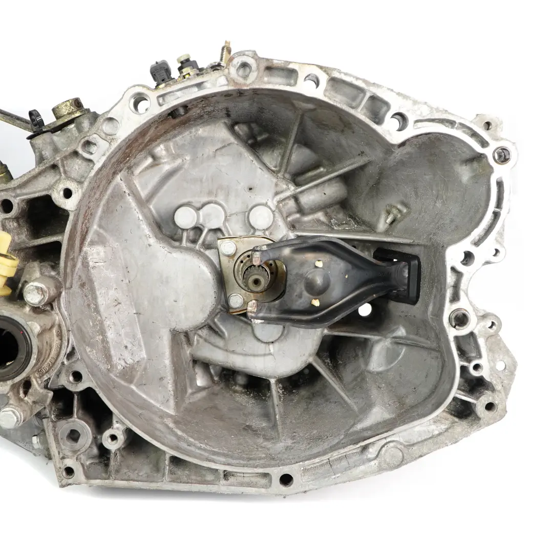 Skrzynia 5 Biegów Manualna BE4 L do Peugeot 206 2.0 HDi Diesel o numerze 2222SG Peugeot 206 2.0 HDi Diesel Skrzynia 5 Biegów Manualna BE4 L - SKU 2222SG - Numer Części 2222SG