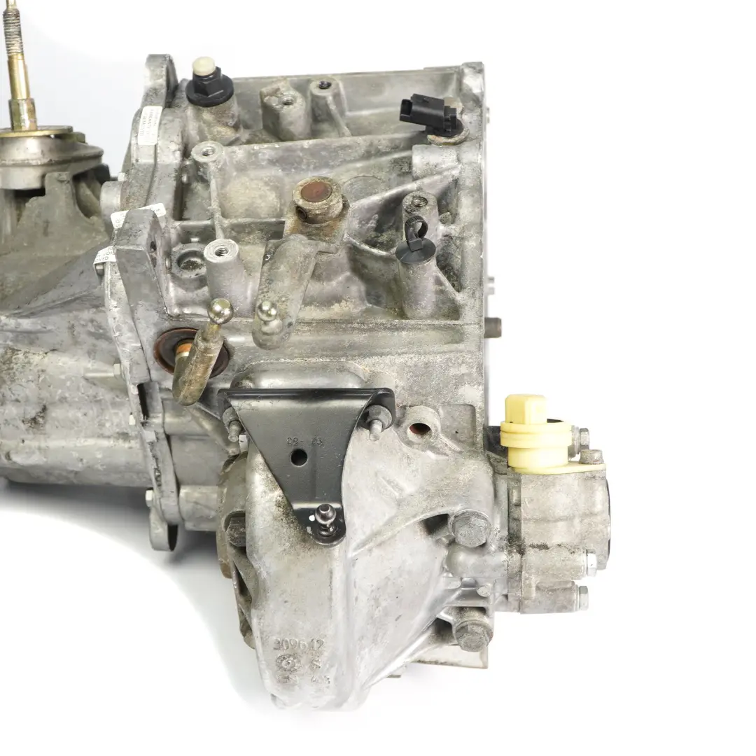 Boîte vitesses manuelle 5 rapports BE4 L GARANTIE pour Peugeot 206 2.0 HDi à propos du numéro de pièce 2222SG Peugeot 206 2.0 HDi Boîte vitesses manuelle 5 rapports BE4 L GARANTIE - SKU 2222SG - Numéro de pièce 2222SG