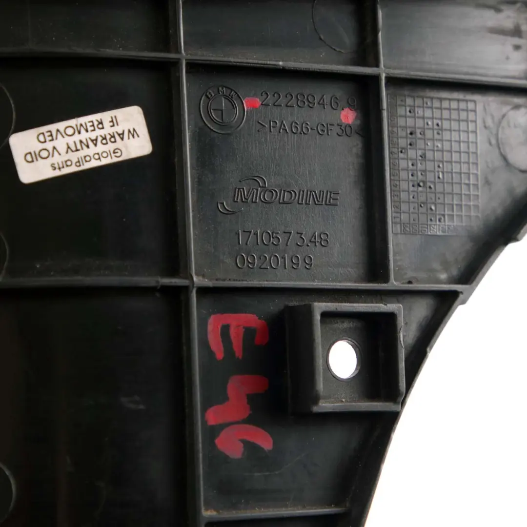 Radiateur Air Duct BMW E46 M3 Coupé Garniture avant droite cabriolet pour à propos du numéro de pièce 2228946 Radiateur Air Duct BMW E46 M3 Coupé Garniture avant droite cabriolet - SKU 2228946 - Numéro de pièce 2228946