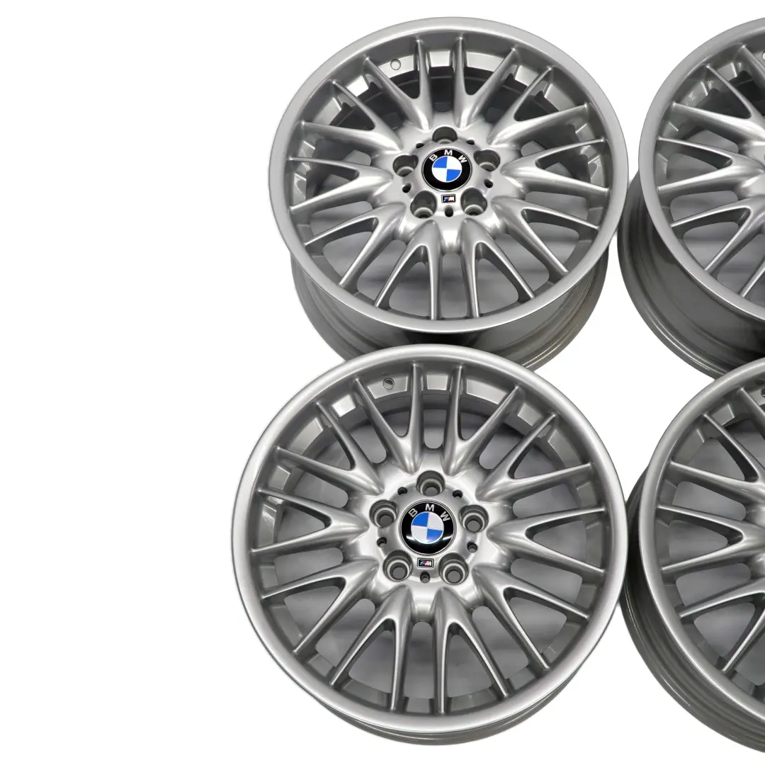 Plata Juego Completo 4x Llanta Aleacion 18 "V Spoke 72 2229145 2229155 para BMW E46 con número de pieza 2229145/2229155 BMW E46 Plata Juego Completo 4x Llanta Aleacion 18 "V Spoke 72 2229145 2229155 - SKU 2229145/2229155 - Número de pieza 2229145/2229155