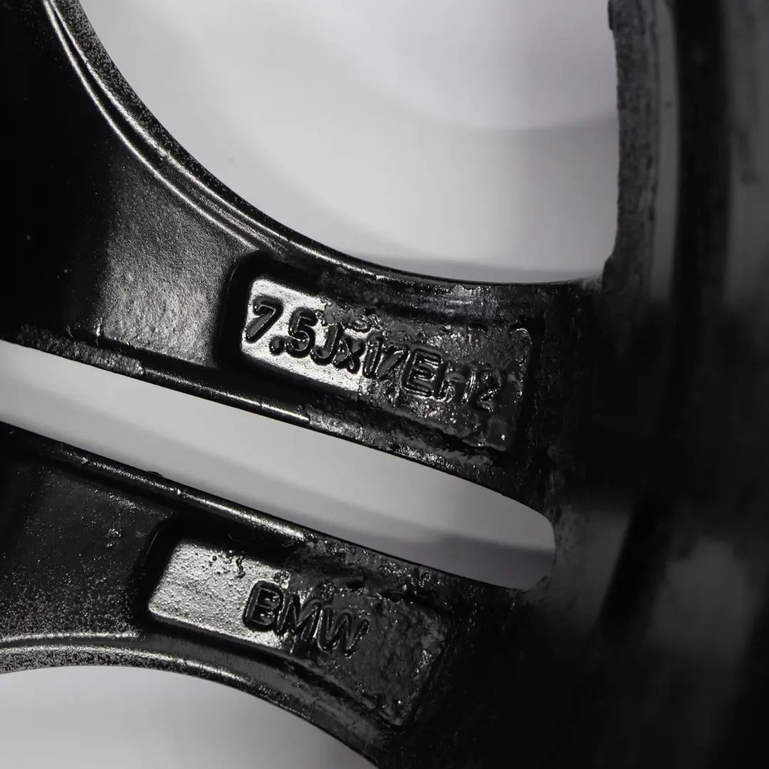 Vorne Alu Felge Alufelge 17" M Doppelspeiche 68 7,5J ET:41 für BMW E46 mit Teilenummer 2229180 BMW E46 Vorne Alu Felge Alufelge 17" M Doppelspeiche 68 7,5J ET:41 - SKU 2229180-1 - Teilenummer 2229180