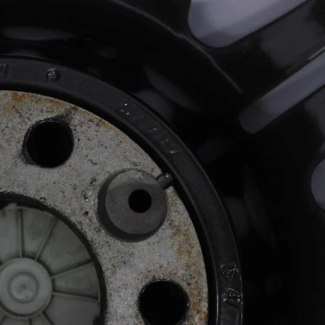 Cerchio Anteriore In Lega 19" M Doppie Razze 67 8J Et:47 per BMW E46 M3 con numero di parte 2229650 BMW E46 M3 Cerchio Anteriore In Lega 19" M Doppie Razze 67 8J Et:47 - SKU 2229650-2 - Numero di parte 2229650