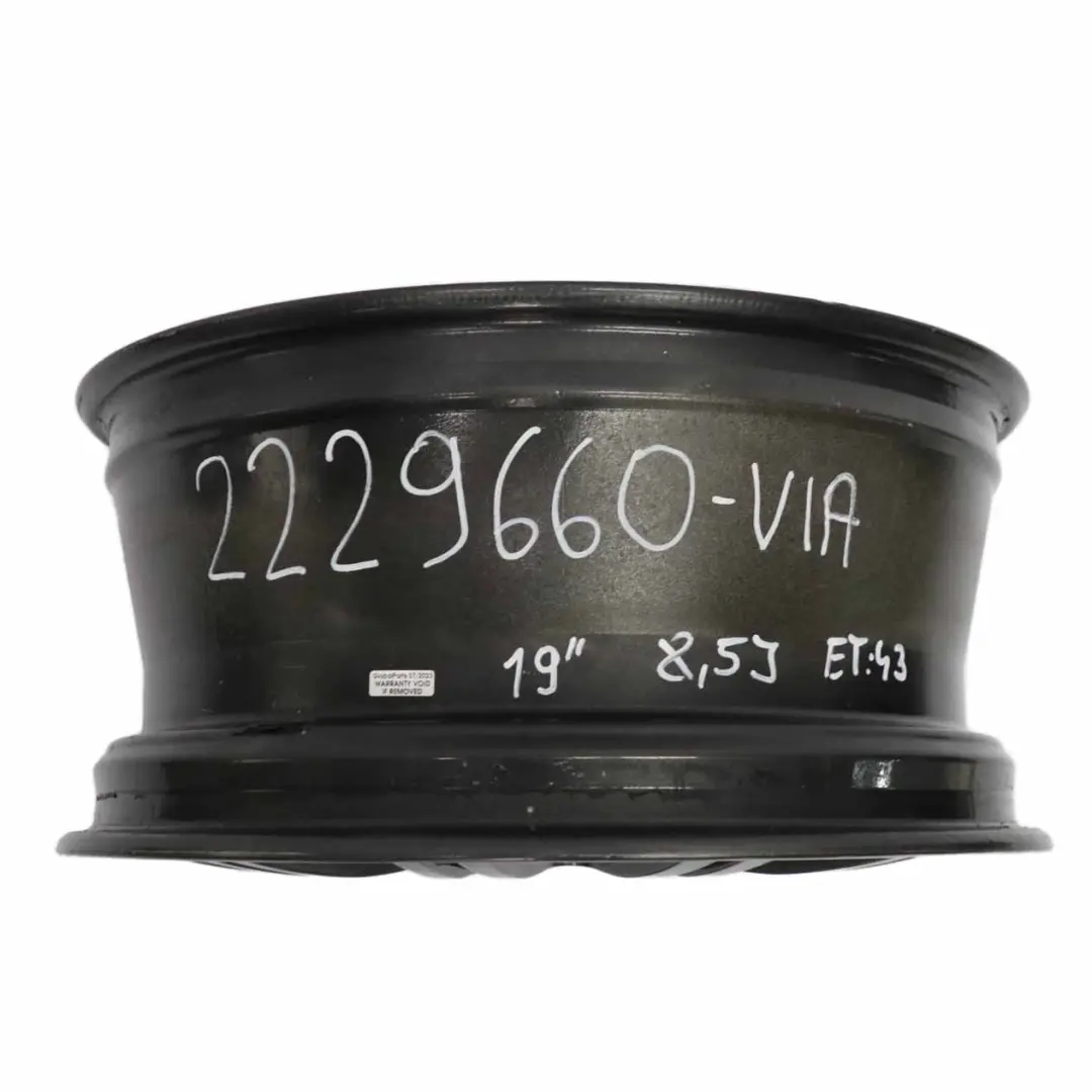 Felga Aluminiowa 19" 8,5J VIA do BMW E46 M3 o numerze 2229660 BMW E46 M3 Felga Aluminiowa 19" 8,5J VIA - SKU 2229660-VIA - Numer Części 2229660