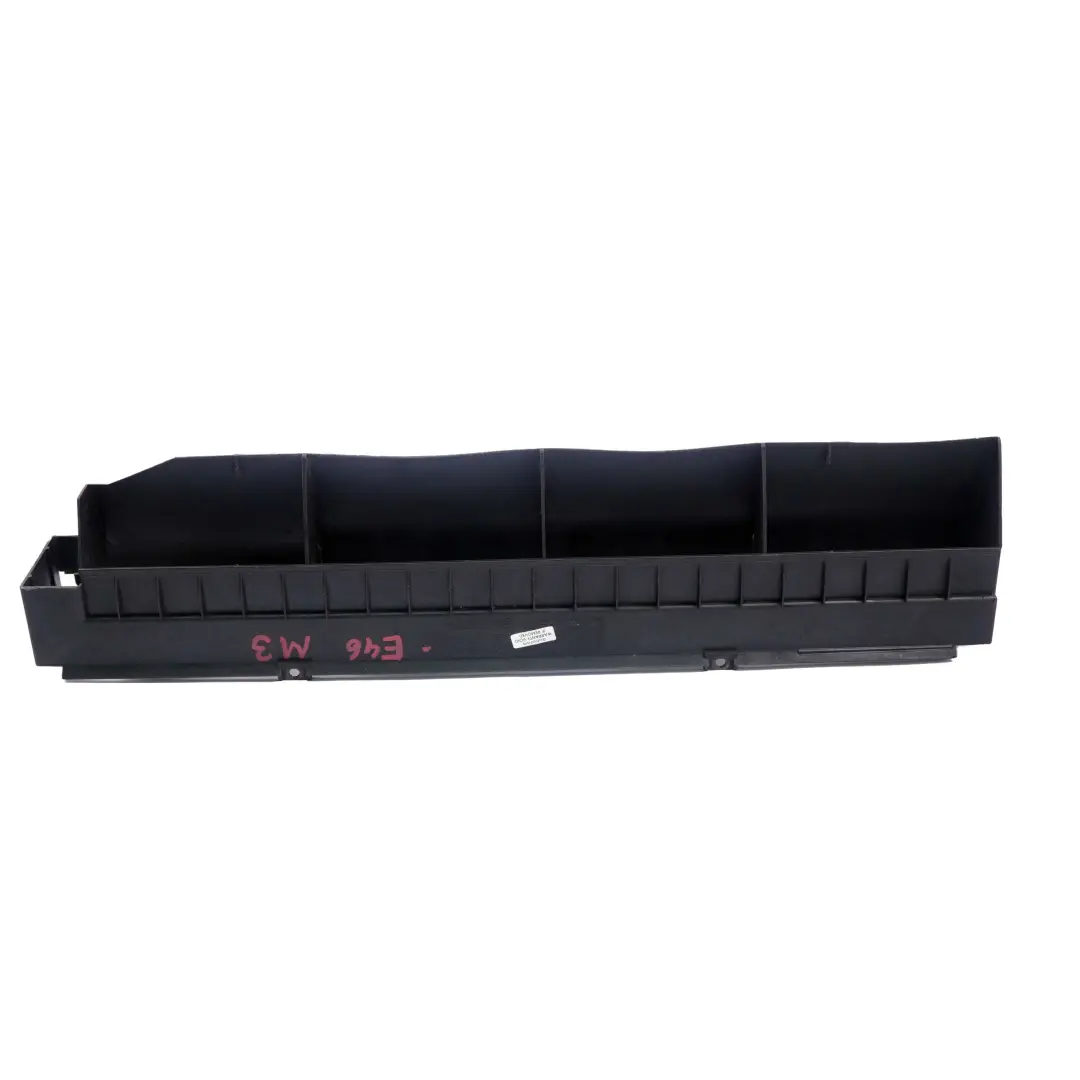 Condotto BMW E46 M3 Radiatore Raffreddamento Olio Canale Rackside Shroud per con numero di parte 2229744 Condotto BMW E46 M3 Radiatore Raffreddamento Olio Canale Rackside Shroud - SKU 2229744 - Numero di parte 2229744