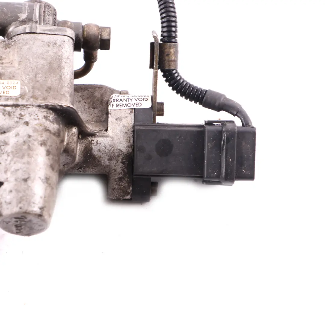 S54 SMG Gearbox Actuator Transmission Selector Switch Pump to BMW E46 M3 with Part number 2229789 BMW E46 M3 S54 SMG Gearbox Actuator Transmission Selector Switch Pump - SKU 2229789 - Part number 2229789