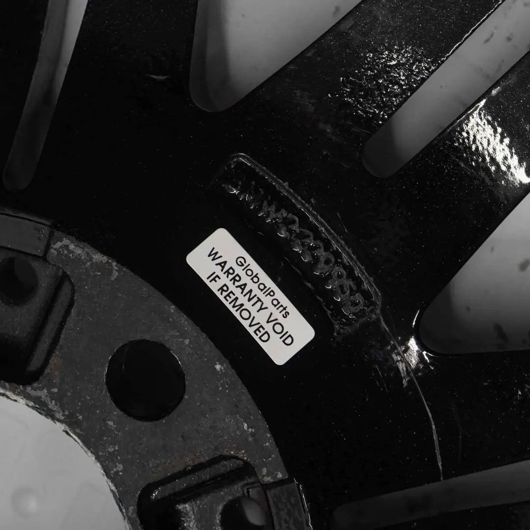 Felga aluminiowa 18" 8J do BMW E46 M3 o numerze 2229950 BMW E46 M3 Felga aluminiowa 18" 8J - SKU 2229950-1 - Numer Części 2229950