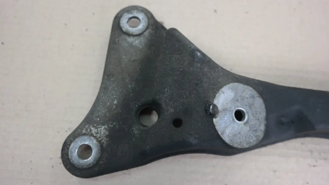 BMW 1 3 X1 SERIES e81 e84 e87 e88 e90 e91 E84 LCI Gearbox support carrier N47 - SKU 22316797534 - Part number 22316797534