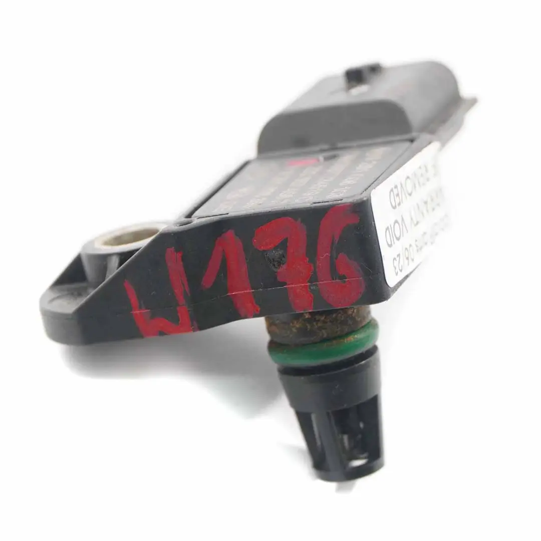 Sensore di pressione MAP Mercedes W176 Renault Trafic Collettore per con numero di parte 223657458R Sensore di pressione MAP Mercedes W176 Renault Trafic Collettore - SKU 223657458R - Numero di parte 223657458R