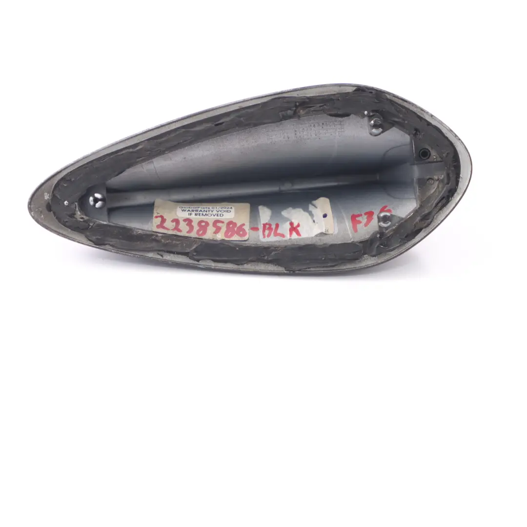 Roof Antenna Shark Fin Trim Cover Schwarz Black 9323182 to BMW F22 F30 F32 with Part number 2238586 BMW F22 F30 F32 Roof Antenna Shark Fin Trim Cover Schwarz Black 9323182 - SKU 2238586-BLK - Part number 2238586
