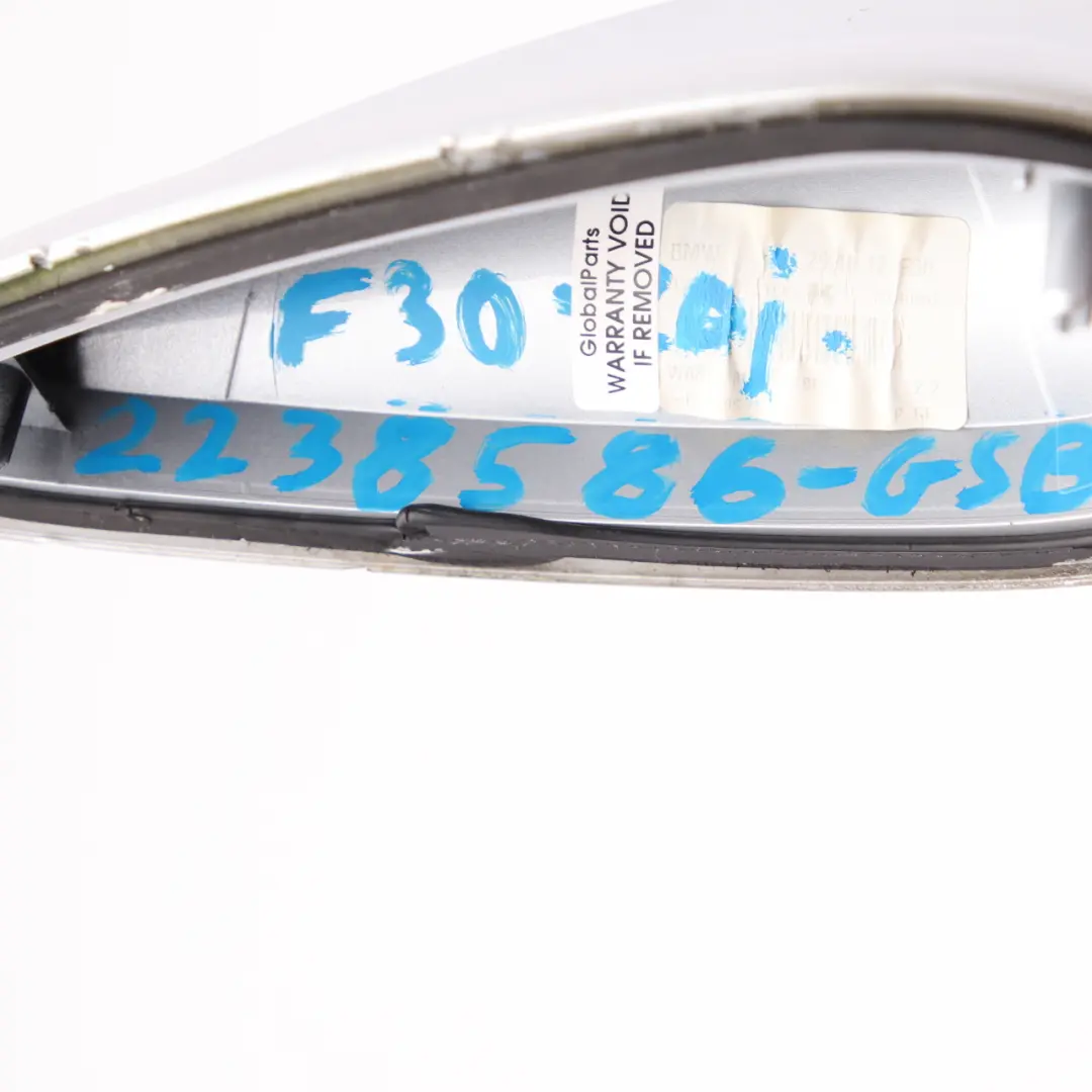 Roof Antenna BMW F22 F30 F32 Shark Fin Trim Cover Glacier Silver Metallic A83 to with Part number 2238586 Roof Antenna BMW F22 F30 F32 Shark Fin Trim Cover Glacier Silver Metallic A83 - SKU 2238586-GSB1 - Part number 2238586