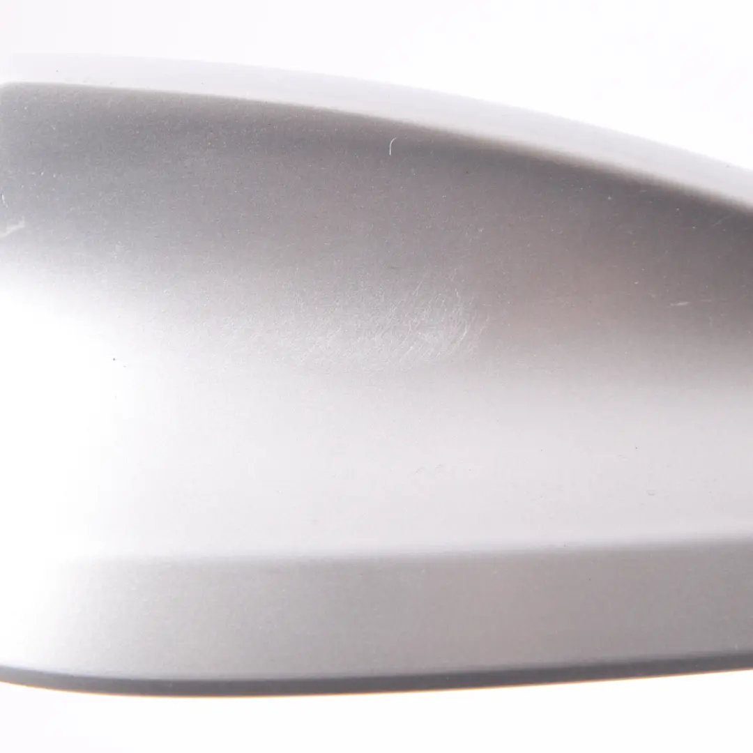 Roof Antenna BMW F22 F30 F32 Shark Fin Trim Cover Glacier Silver Metallic A83 to with Part number 2238586 Roof Antenna BMW F22 F30 F32 Shark Fin Trim Cover Glacier Silver Metallic A83 - SKU 2238586-GSB1 - Part number 2238586