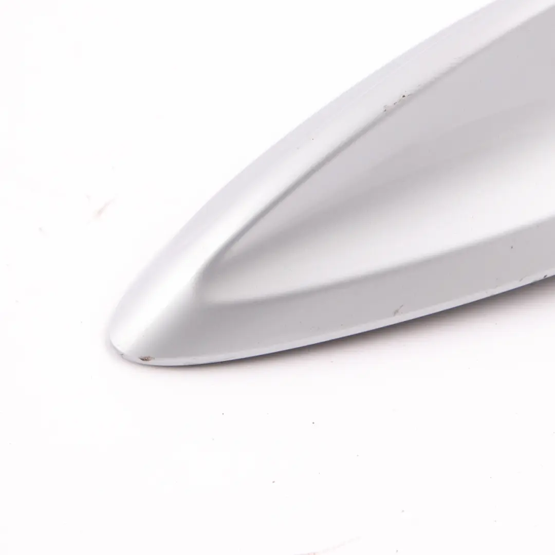 Roof Antenna BMW F22 F30 F32 Shark Fin Trim Cover Glacier Silver Metallic A83 to with Part number 2238586 Roof Antenna BMW F22 F30 F32 Shark Fin Trim Cover Glacier Silver Metallic A83 - SKU 2238586-GSB - Part number 2238586