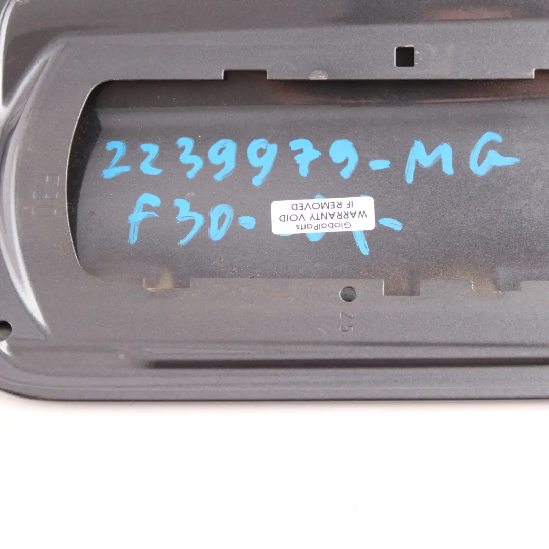 Tapa Combustible Tapa Llenado Mineralgrau Gris Metalizado B39 para BMW F30 F80 M3 con número de pieza 2239979 BMW F30 F80 M3 Tapa Combustible Tapa Llenado Mineralgrau Gris Metalizado B39 - SKU 2239979-MG - Número de pieza 2239979