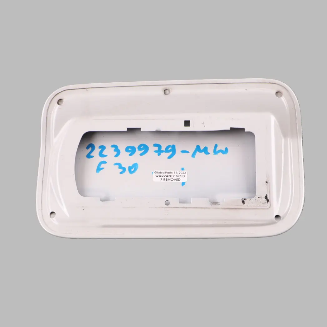 BMW F30 F80 M3 Riempimento Serbatoio Carburante Copri Tappo Bianco Minerale - SKU 2239979-MW - Numero di parte 2239979