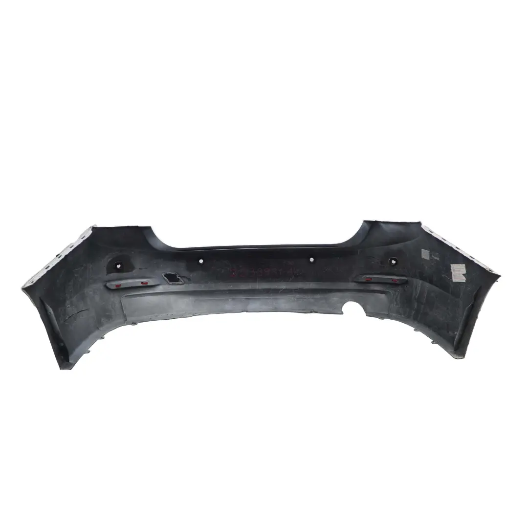 Zderzak Tylny Tył PDC Alpinweiss 3 do BMW F30 o numerze 2239981 BMW F30 Zderzak Tylny Tył PDC Alpinweiss 3 - SKU 2239981-AW - Numer Części 2239981