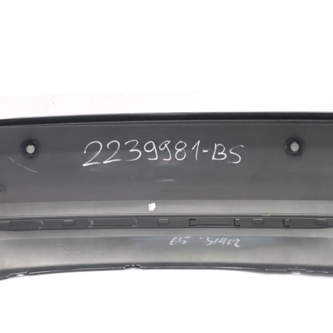 Zderzak Tylny PDC Black Sapphire Czarny Metalik - 475 do BMW F30 o numerze 2239981 BMW F30 Zderzak Tylny PDC Black Sapphire Czarny Metalik - 475 - SKU 2239981-BS - Numer Części 2239981