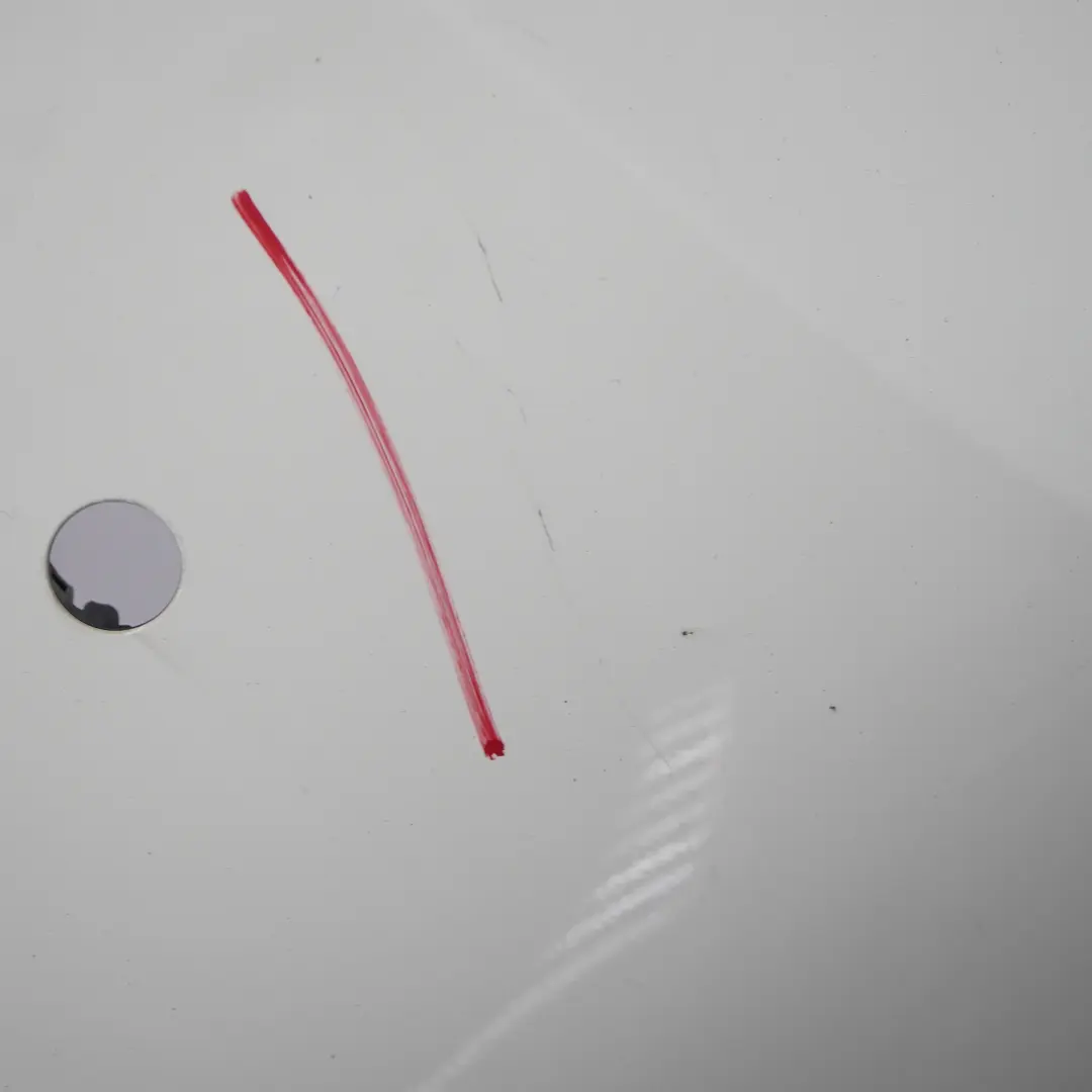 Zderzak Tylny Alpinweiss 3 - 300 do BMW F30 o numerze 2239993 BMW F30 Zderzak Tylny Alpinweiss 3 - 300 - SKU 2239993-AW - Numer Części 2239993