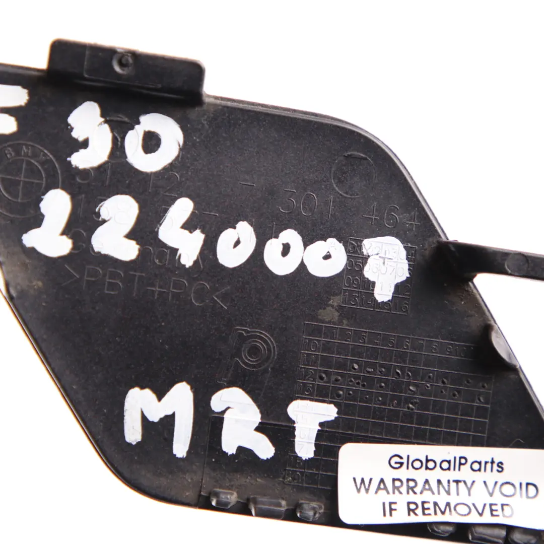 Paragolpes Trasero Aleta De Remolque Ojo Melbourne Rojo A75 7301464 para BMW F30 con número de pieza 2240007 BMW F30 Paragolpes Trasero Aleta De Remolque Ojo Melbourne Rojo A75 7301464 - SKU 2240007-MRT - Número de pieza 2240007