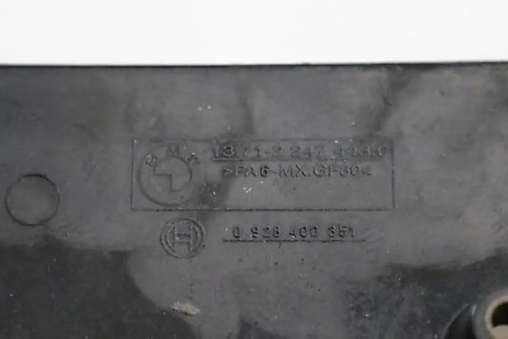 Deckel Ansauggeräuschdämpfer 1371 für BMW 5 7 X5 E38 E39 E53 mit Teilenummer 2247443 BMW 5 7 X5 E38 E39 E53 Deckel Ansauggeräuschdämpfer 1371 - SKU 2247443 - Teilenummer 2247443