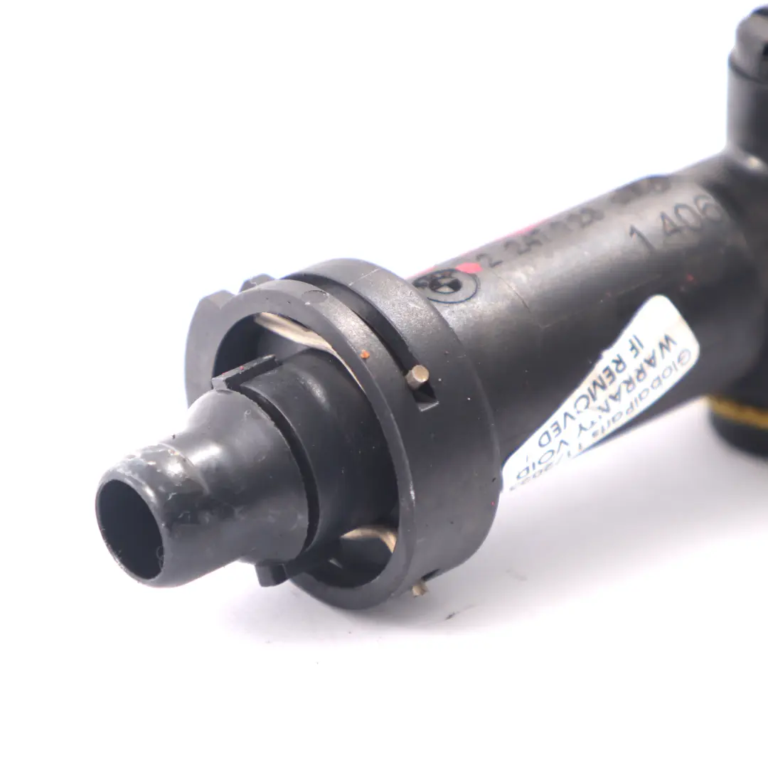 Termostato Alloggiamento liquido raffreddamento Valvola EGR per BMW E39 E46 con numero di parte 2247723 BMW E39 E46 Termostato Alloggiamento liquido raffreddamento Valvola EGR - SKU 2247723 - Numero di parte 2247723