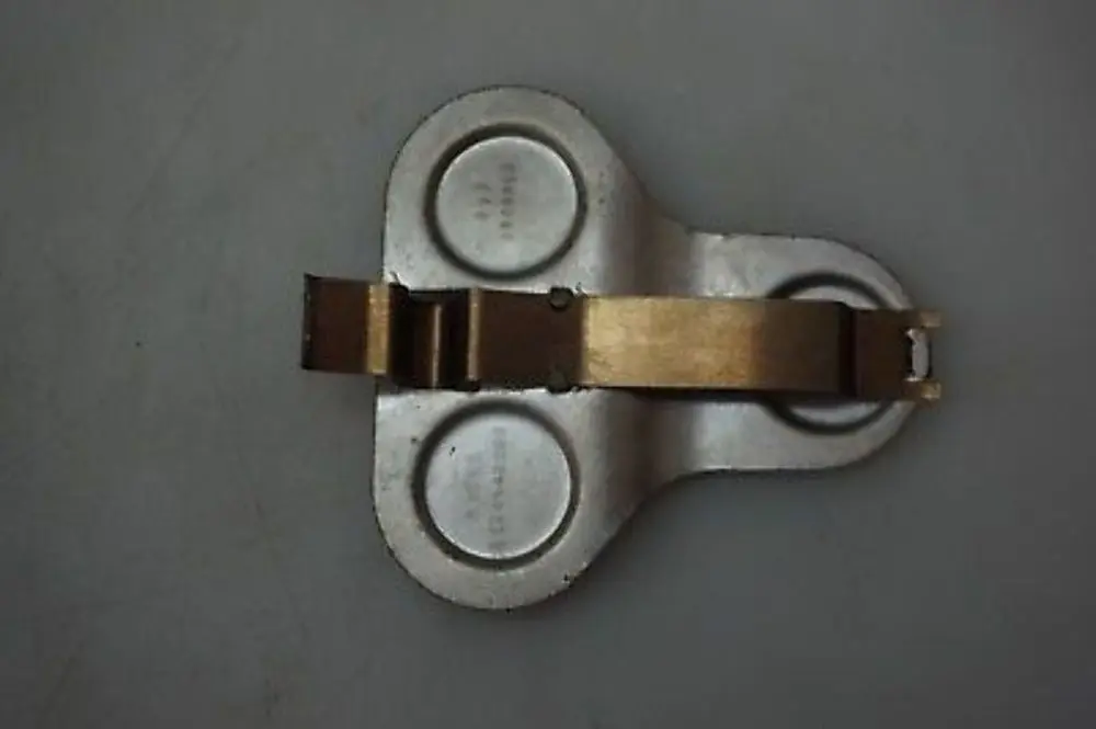 Abdeckung Deckel BMW E60 E61 E65 E87 E90 M47N2 Zylinderkopf für mit Teilenummer 2248580 Abdeckung Deckel BMW E60 E61 E65 E87 E90 M47N2 Zylinderkopf - SKU 2248580 - Teilenummer 2248580