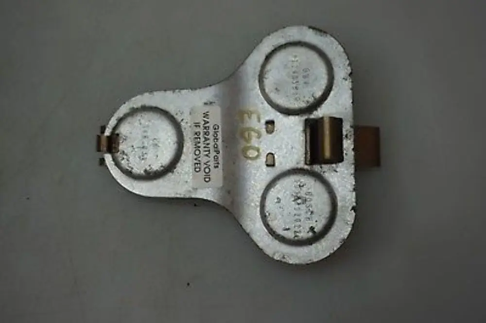 BMW E60 E61 E65 E87 E90 M47N2 Pokrywa Głowicy Cylindra - SKU 2248580 - Numer Części 2248580