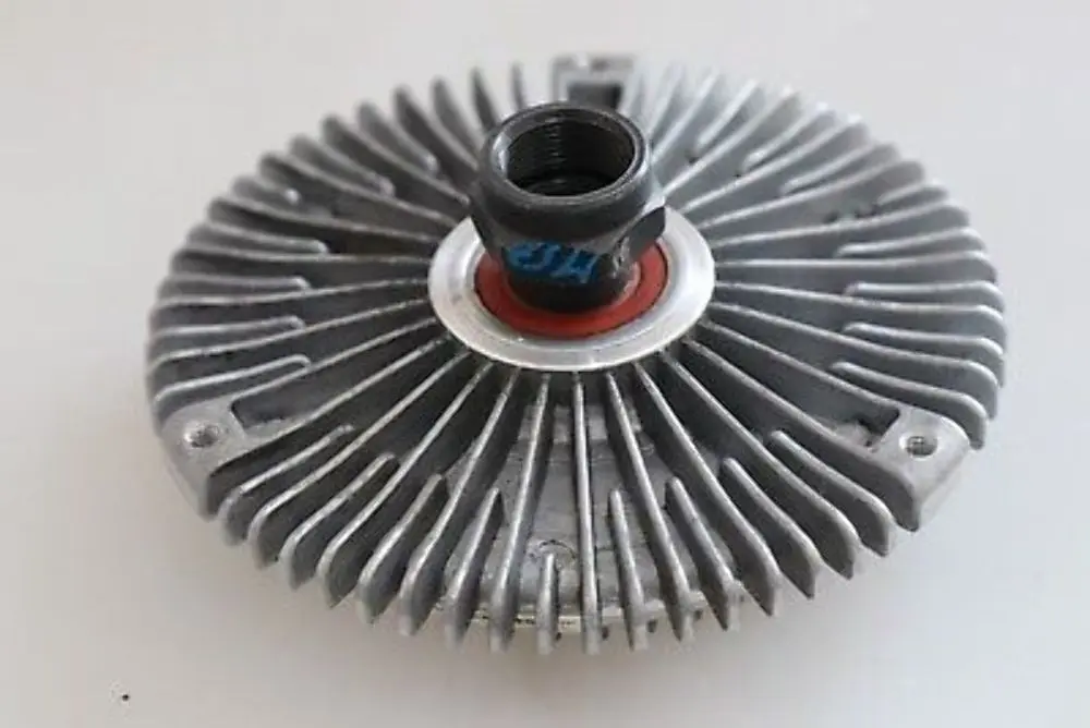 Sistema Enfriamiento Ventilador Acoplamiento para BMW X5 E46 E53 E65 Motor Diesel con número de pieza 2249216 BMW X5 E46 E53 E65 Motor Diesel Sistema Enfriamiento Ventilador Acoplamiento - SKU 2249216 - Número de pieza 2249216