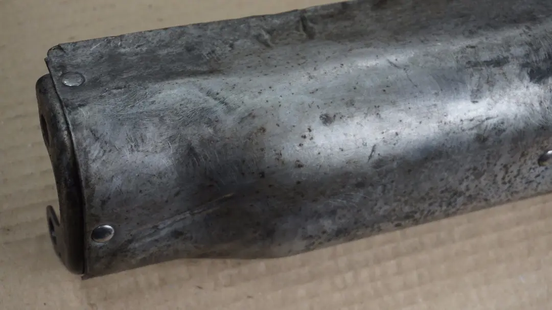 M57 Diesel Collettore di scarico piastra di protezione termica per BMW E39 X5 E53 con numero di parte 11622249843 BMW E39 X5 E53 M57 Diesel Collettore di scarico piastra di protezione termica - SKU 2249843 - Numero di parte 11622249843