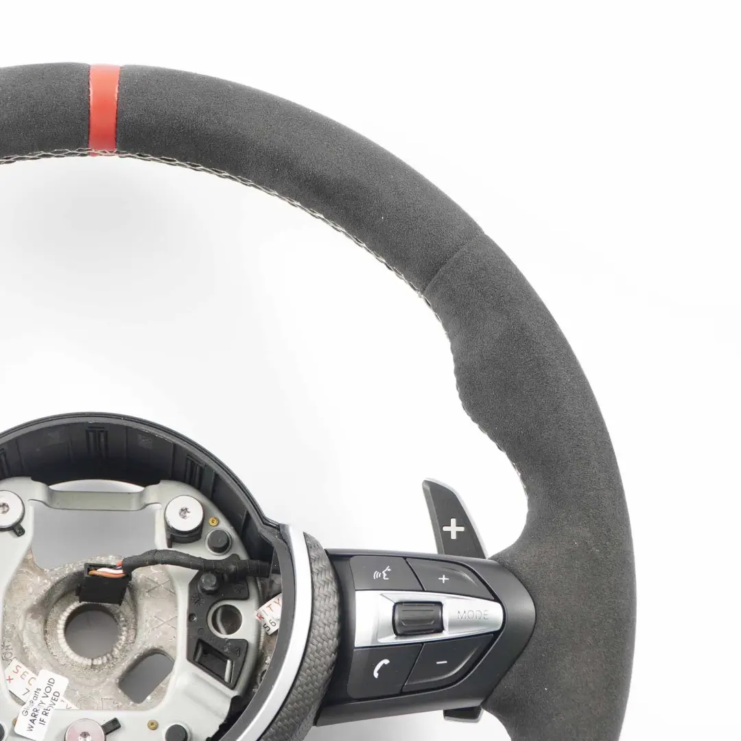 Volant Performance M Sport Alcantara Carbone Paddle Shift pour BMW F10 M5 F06 F12 M6 à propos du numéro de pièce 2253653 BMW F10 M5 F06 F12 M6 Volant Performance M Sport Alcantara Carbone Paddle Shift - SKU 2253653-1 - Numéro de pièce 2253653