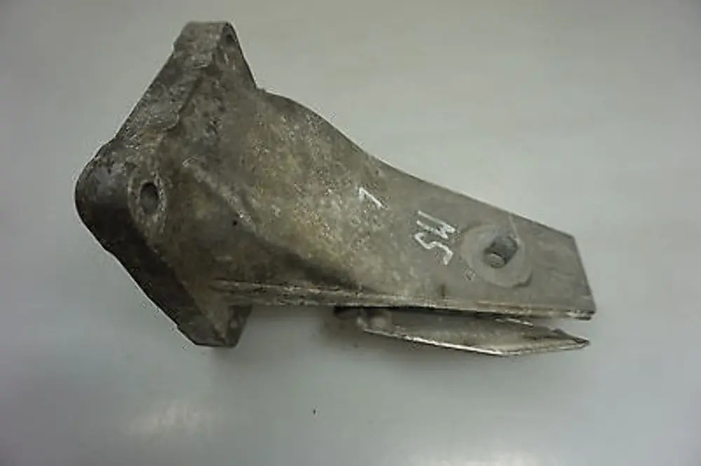 Support Moteur BMW E60 E61 E63 E64 M5 M6 Soutien Gauche pour à propos du numéro de pièce 2282633 Support Moteur BMW E60 E61 E63 E64 M5 M6 Soutien Gauche - SKU 2282633 - Numéro de pièce 2282633