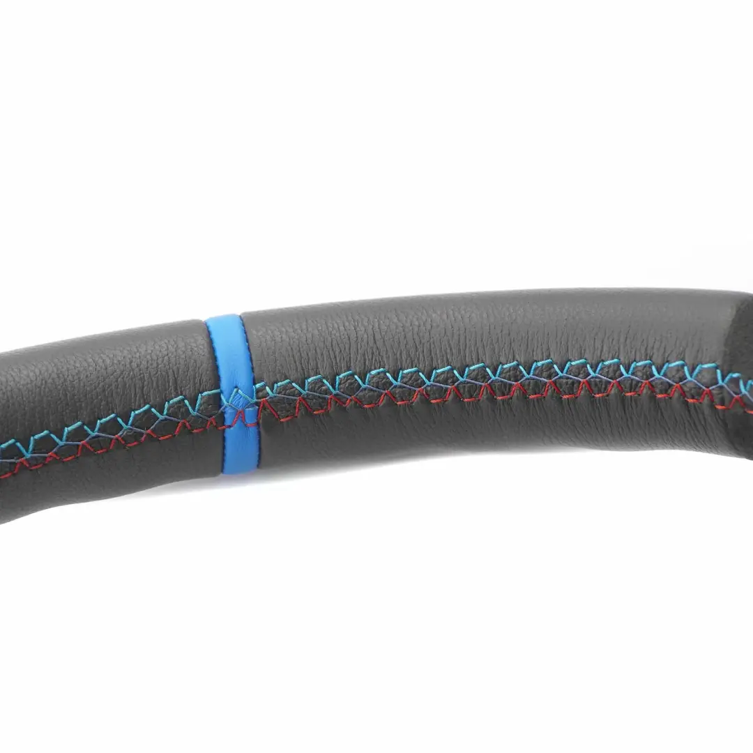 NUEVO cuero Alcantara M-Sport volante M-hilos para BMW E60 E63 con número de pieza 2282751 BMW E60 E63 NUEVO cuero Alcantara M-Sport volante M-hilos - SKU 2282751-1 - Número de pieza 2282751