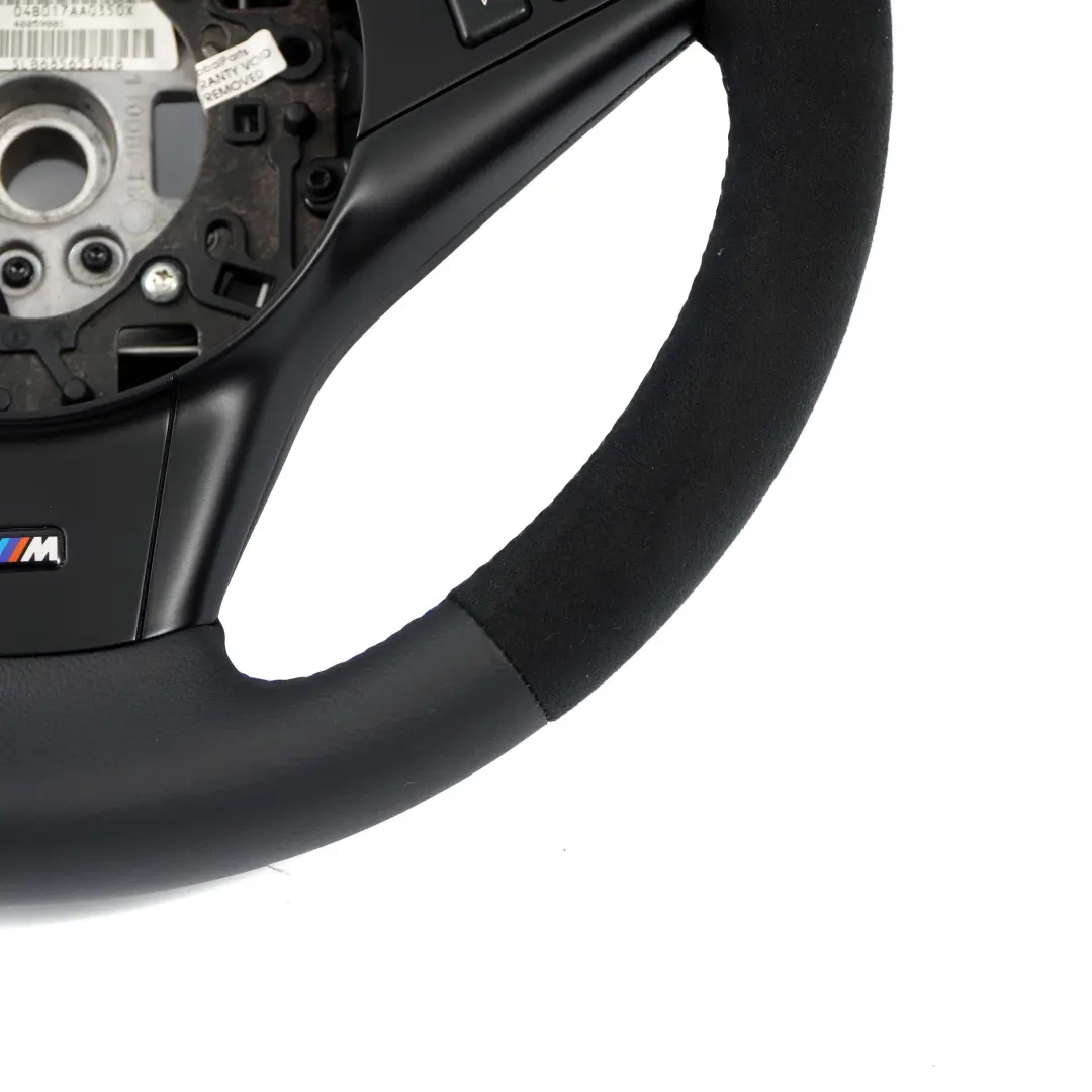 NEUF Cuir Noir / Alcantara M Sport Volant Fils M pour BMW E60 E61 E63 à propos du numéro de pièce 2282751 BMW E60 E61 E63 NEUF Cuir Noir / Alcantara M Sport Volant Fils M - SKU 2282751-2 - Numéro de pièce 2282751