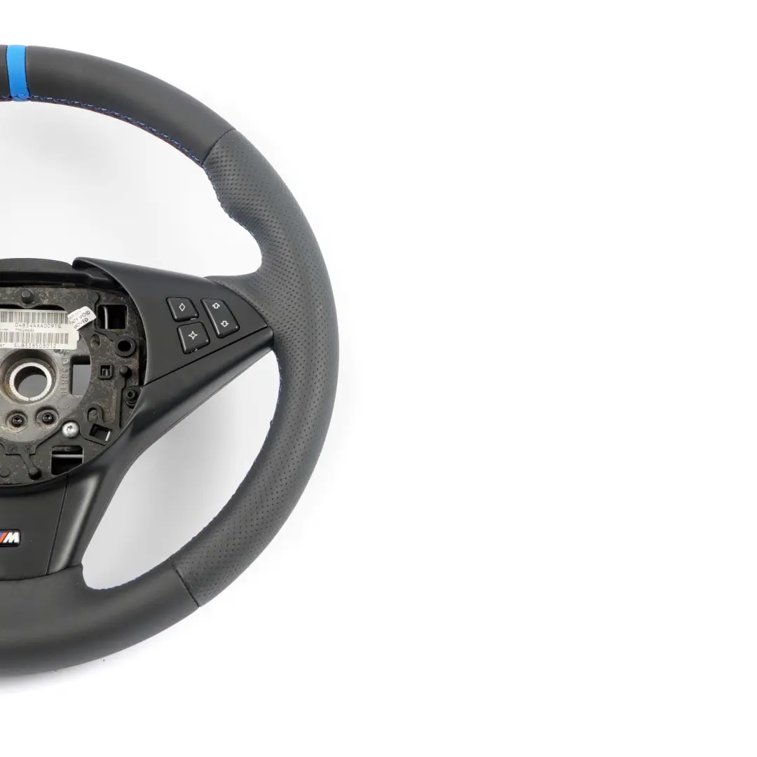Neuf en Cuir Noir M Volant Sport Volant 3 Couleurs pour BMW E60 E61 E63 E64 à propos du numéro de pièce 2282751 BMW E60 E61 E63 E64 Neuf en Cuir Noir M Volant Sport Volant 3 Couleurs - SKU 2282751-3 - Numéro de pièce 2282751