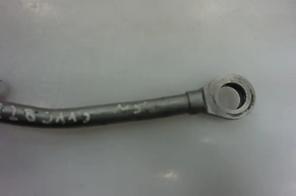  Przewód oleju hydrauliczny Bmw e60 e63 M5 M6 - SKU 2283113 - Numer Części 17222283113