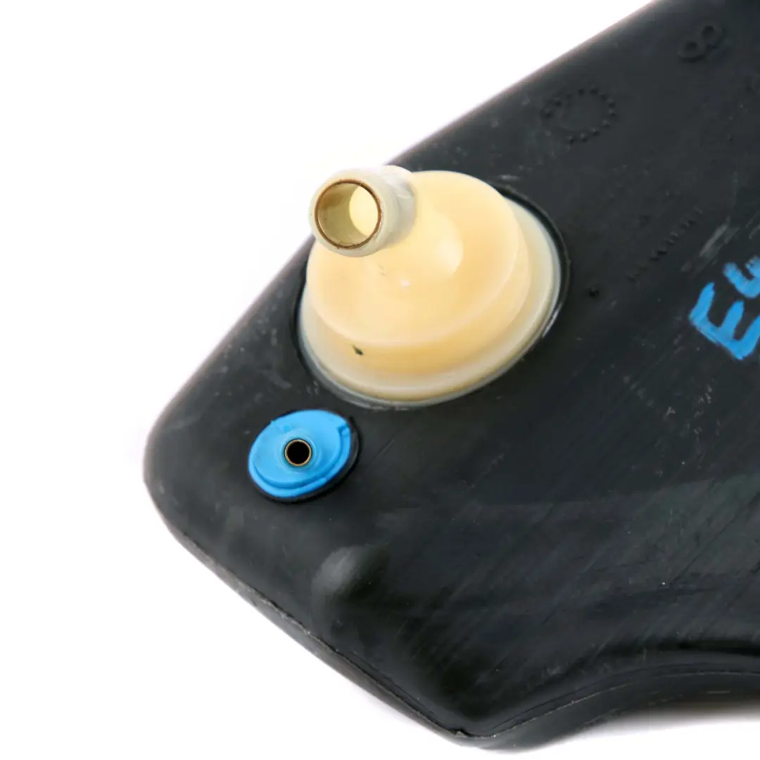 M54 M3 S54 Gasolina Tanque de Expansión de entrada para BMW E46 con número de pieza 2283280 BMW E46 M54 M3 S54 Gasolina Tanque de Expansión de entrada - SKU 2283280 - Número de pieza 2283280