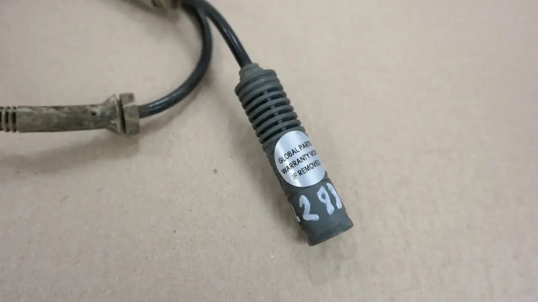 Brake pad wear sensor front left N/S to BMW 1 3 SERIES E82 E90 E90N E92 E93 LCI M3 with Part number 34352283335 BMW 1 3 SERIES E82 E90 E90N E92 E93 LCI M3 Brake pad wear sensor front left N/S - SKU 2283335 - Part number 34352283335