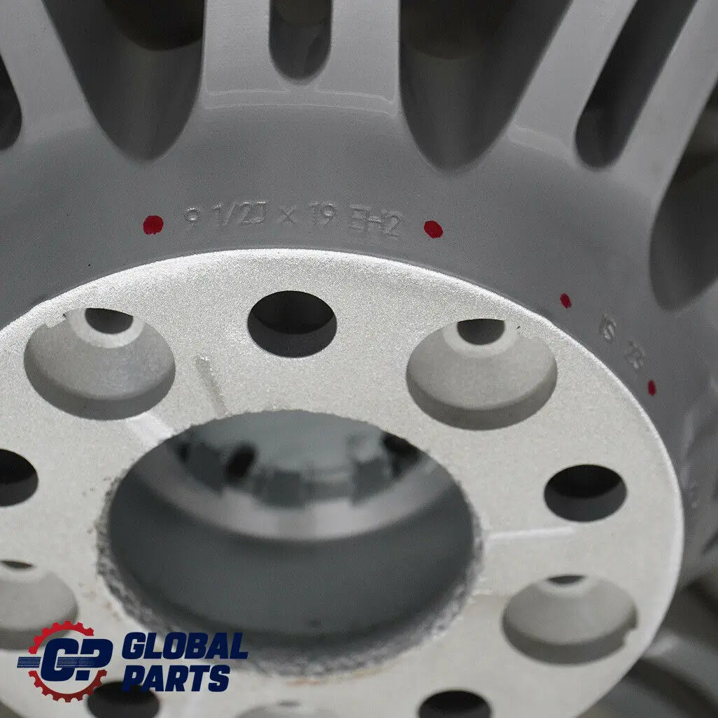 BMW E90 E92 M3 Silber Hinten Felge Alufelge 19" 9,5J ET:23 Doppelspeiche 220 - SKU 2283556 - Teilenummer 2283556