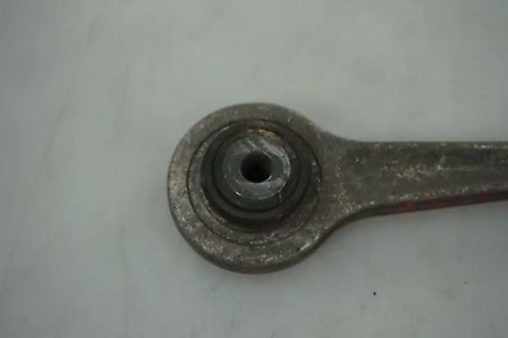 Führungslenker mit Kugelgelenk hinten rechts für BMW 5 6 er E60 E61N M5 E63 E64 M6 mit Teilenummer 2283772 BMW 5 6 er E60 E61N M5 E63 E64 M6 Führungslenker mit Kugelgelenk hinten rechts - SKU 2283772 - Teilenummer 2283772