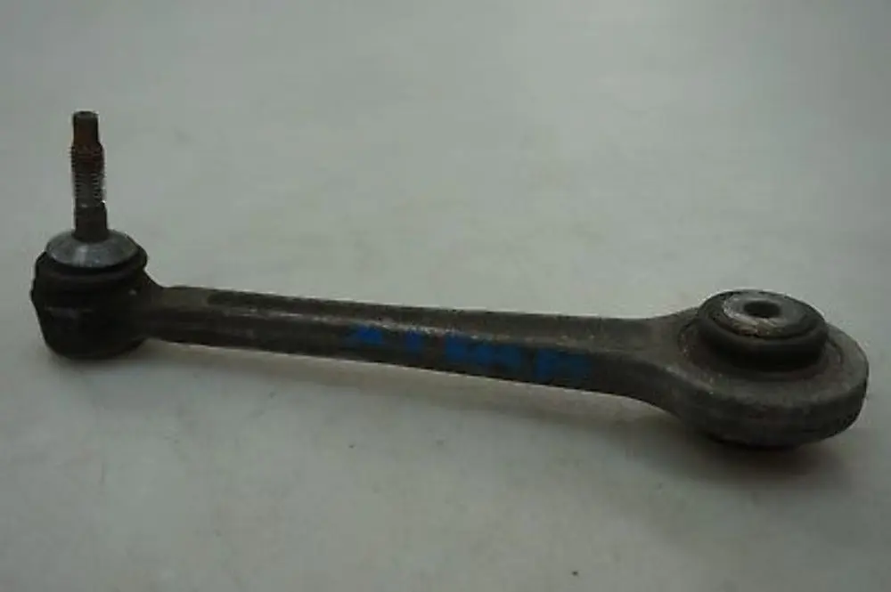 Führungslenker mit Kugelgelenk hinten rechts für BMW 5 6 er E60 E61N M5 E63 E64 M6 mit Teilenummer 2283772 BMW 5 6 er E60 E61N M5 E63 E64 M6 Führungslenker mit Kugelgelenk hinten rechts - SKU 2283772 - Teilenummer 2283772