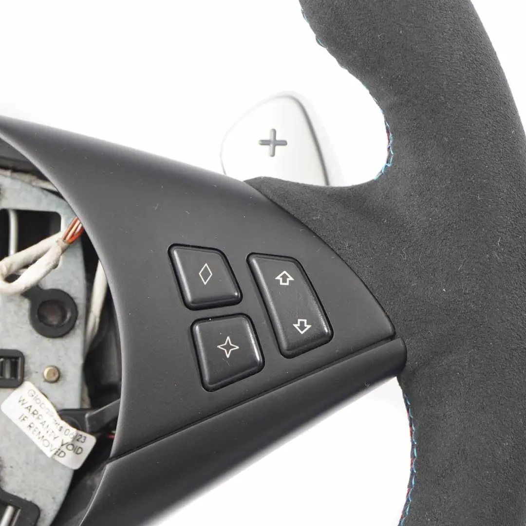 BMW E60 M5 E63 M6 NEUF Noir Cuir / Alcantara Volant M Sport SMG Paddle Shift - SKU 2283931-1 - Numéro de pièce 2283931