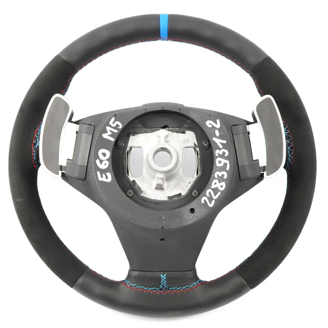 NEUF Noir Cuir / Alcantara Volant M Sport SMG Paddle Shift pour BMW E60 M5 E63 M6 à propos du numéro de pièce 2283931 BMW E60 M5 E63 M6 NEUF Noir Cuir / Alcantara Volant M Sport SMG Paddle Shift - SKU 2283931-2 - Numéro de pièce 2283931